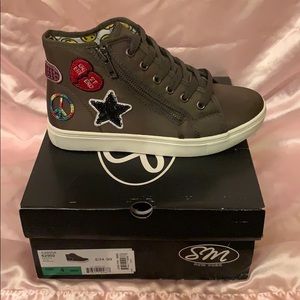 SM New York Sabina Sneaker for Girls